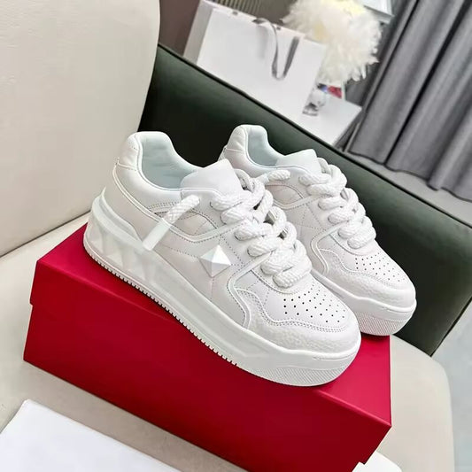 White Casual Shoes For Men 2023 New Fall Breathable Rubber Sole Thickened Height Shoes Trendy Loafers Comfortable Footwear